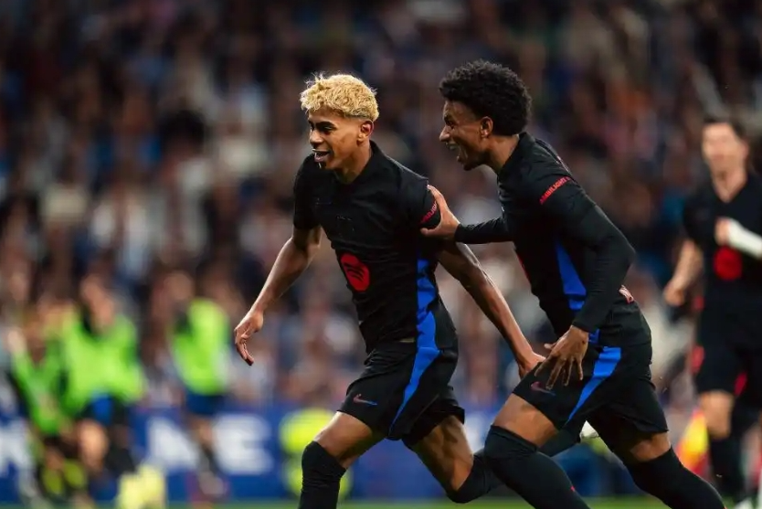 岁的小将在, 在绿茵场上, 热潮